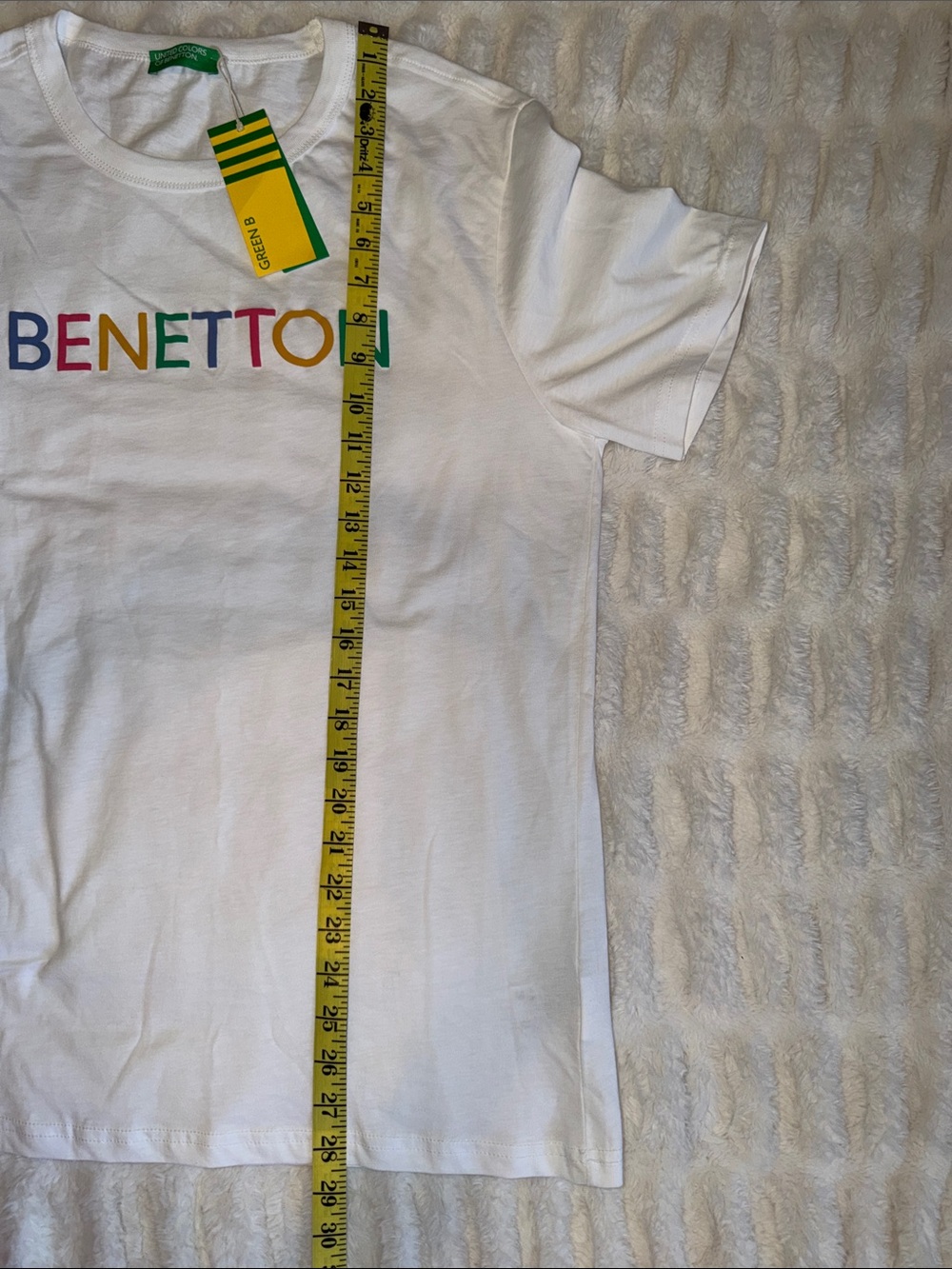 Benetton Tee with Rainbow Logo - Picture 7 of 7